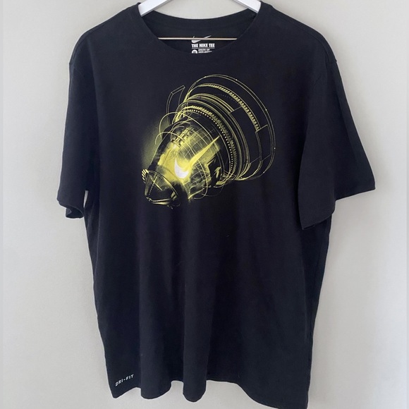 Nike Dri-Fit Mens’ Short Sleeve Tee - Picture 1 of 4